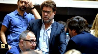 Garciarena también cuestionó el avance sobre las reelecciones