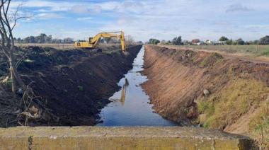 Saladillo: la Provincia avanza con la limpieza de canales para prevenir inundaciones