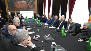 Morosidad en alza: Magario reunió a intendentes del kicillofismo