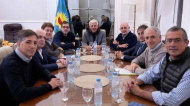 Intendentes de distintos partidos se unen para reclamar más fondos a Kicillof