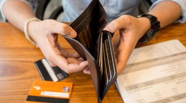 Proponen que los descuentos por deudas no superen el 30% del salario