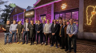 Malvinas Argentinas reunió a 30 bodegas bonaerenses en la 9ª Feria del Vino
