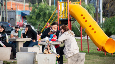 Moreno renovó plazas y polideportivos en 10 localidades del distrito