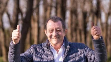 Intendente de Benito Juárez pidió derogar la ley de reelecciones y respaldó a Kicillof para 2027