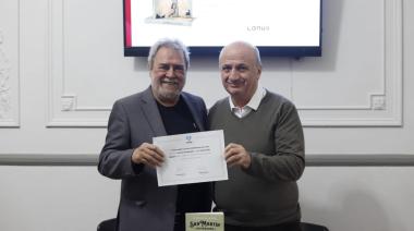 Daniel Miguez presentó “San Martín en persona” y fue reconocido como Vecino Destacado