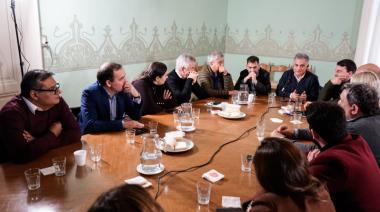 Pareja confirmó que LLA busca ampliar su alianza con el PRO y la UCR bonaerense