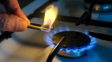 Motosierra al subsidio del gas: Milei busca recortar la zona fría y 94 ciudades bonaerenses pagarían más caro
