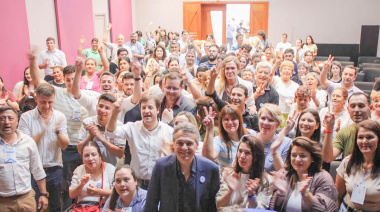 Massa encabezó el cierre de encuentros regionales y pidió ampliar el peronismo con eje federal