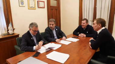 Tensión violeta y amarilla: por qué se empantana el pacto LLA-PRO en territorio bonaerense