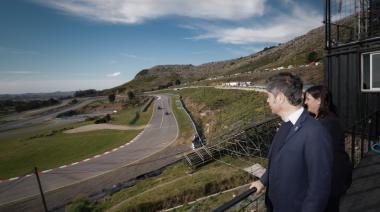 Balcarce recuperó el Fangio y Kicillof defendió la inversión