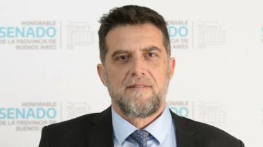 Cabezas abrió el juego con la UCR y puso a Santilli para 2027