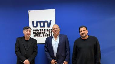 Senadores de Fuerza Patria respaldaron a la UNDAV ante el ajuste