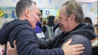 Esteban Echeverría: Gray lanza exención total de tasas para jubilados mayores de 75 años