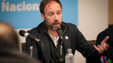 Pablo López advirtió que la recaudación refleja el derrumbe del consumo