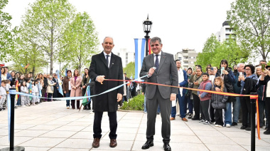 La Plata reinauguró la Plaza España con una renovación total en 7 y 66