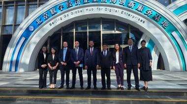 Sujarchuk cerró su gira por Asia con acuerdos de IA, robótica y ciudades inteligentes para Escobar