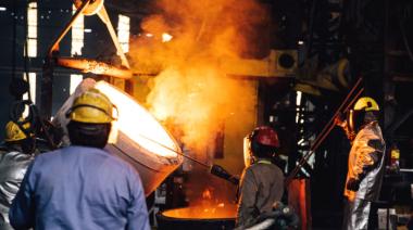 La industria bonaerense perdió más de 30 mil empleos