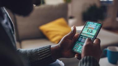Buscan cerrarles las apuestas online a los deudores alimentarios