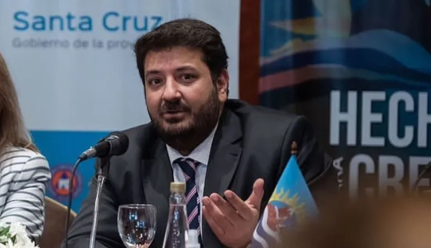 “Una fisura democrática”: Juan Martín Mena criticó duramente el fallo de la Corte que confirmó la condena a Cristina Kirchner