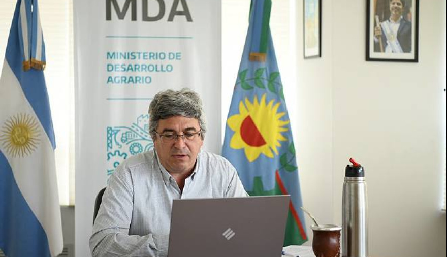 "Acá celebramos el trabajo local": Javier Rodríguez en la Fiesta del Tomate Platense