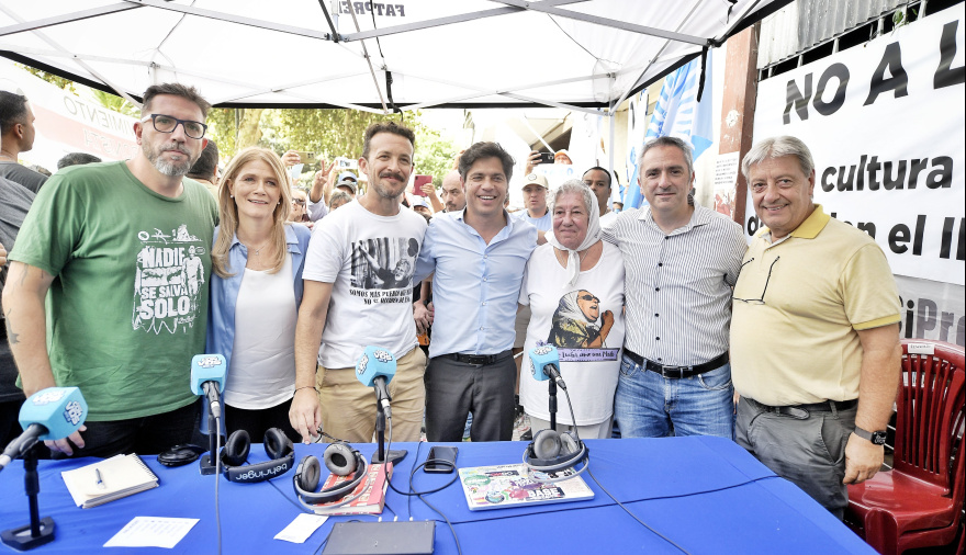 “Es la reforma laboral de Martínez de Hoz", dijo Kicillof desde la movilización
