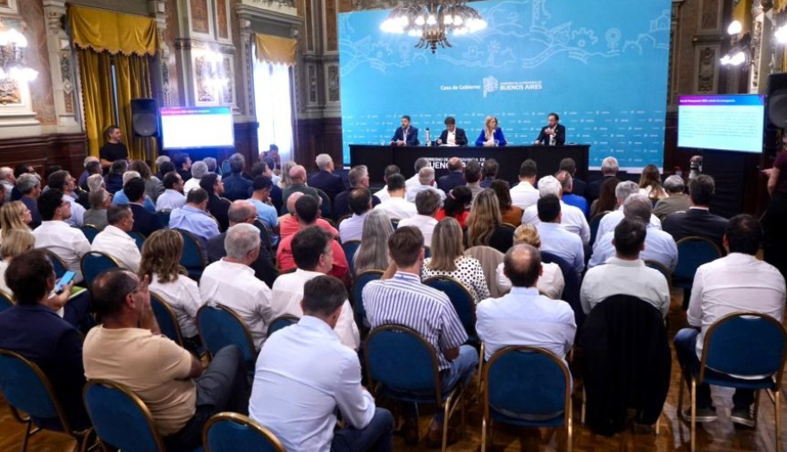 Kicillof anunció que coparticipará a los municipios si recupera fondos de Nación