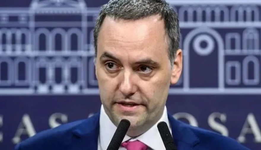 Imputan a Adorni por presunto enriquecimiento ilícito y ordenan medidas sobre su patrimonio