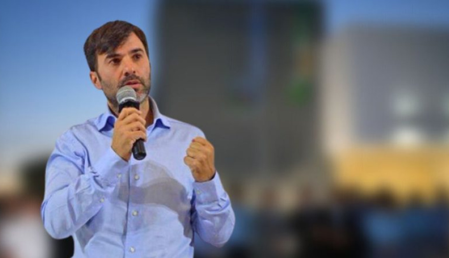 Echarren declaró la emergencia comercial en Castelli y apuntó contra Milei