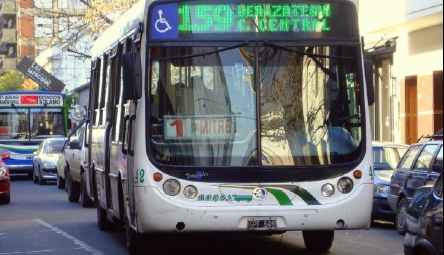 Paro de colectivos: la crisis continúa sin solución a la vista