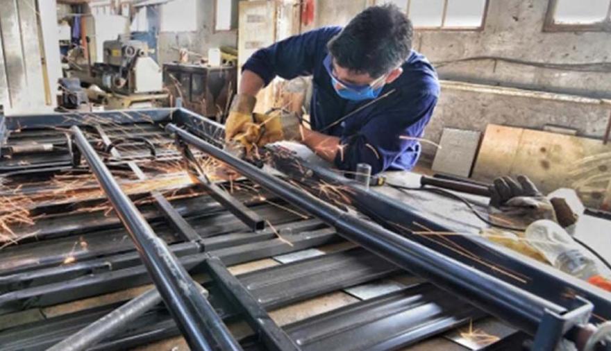 Cerraron más de 24.000 empresas en 26 meses y se profundiza el golpe a pymes e industria