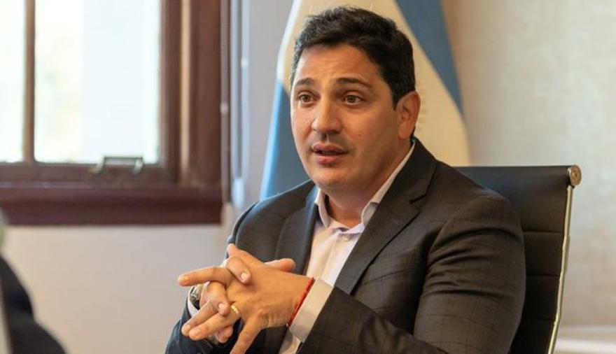 Transporte en crisis: la Provincia sostiene el sistema mientras crece el conflicto con Nación