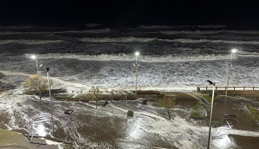 Temporal extremo en la costa: un ciclón extratropical dejó destrozos y alerta naranja