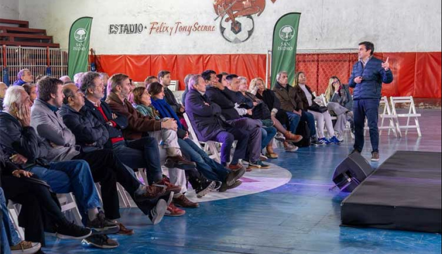 Lanús presentó su balance de gestión y anunció nuevas obras para San Isidro