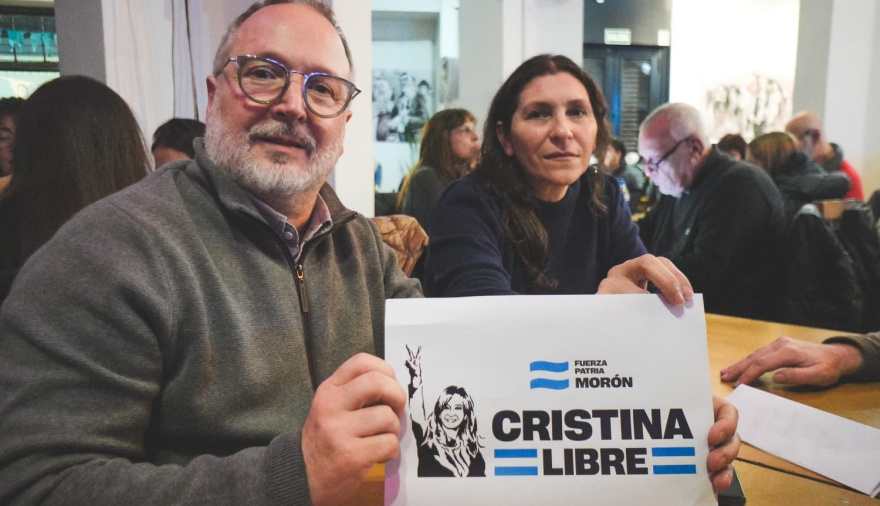 Sabbatella: “Cristina está presa siendo inocente, la proscriben por miedo”