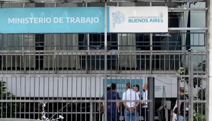 Docentes bonaerenses se fueron sin propuesta salarial, pero con un plan para refinanciar deudas