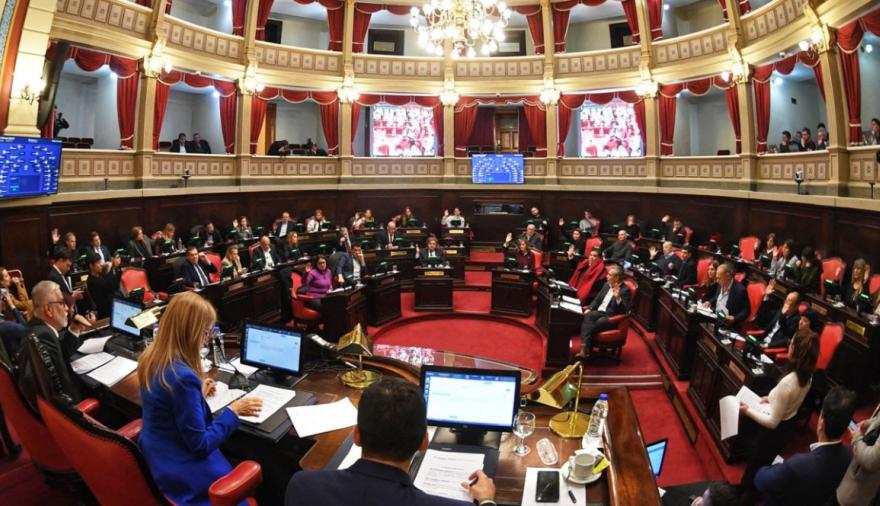 El Senado mostró lo que el PJ bonaerense ya no puede disimular