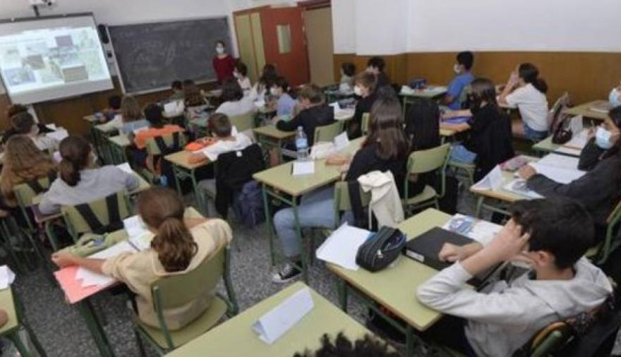 LLA pidió informes sobre los resultados del nuevo régimen académico en las secundarias