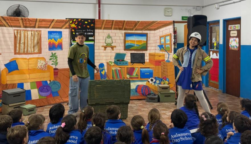 Misión Energía: una obra teatral para aprender sobre electricidad, seguridad y consumo responsable