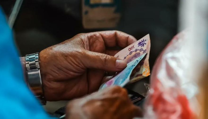 La inflación se desaceleró al 1,9% en junio por el freno en alimentos