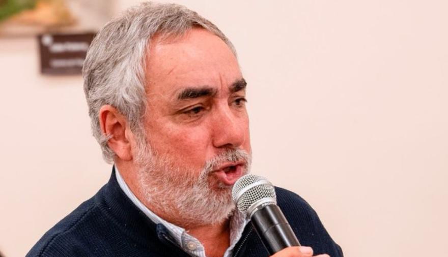 Fernández reclamó que la UCR bonaerense recupere identidad, voz y propuesta propia