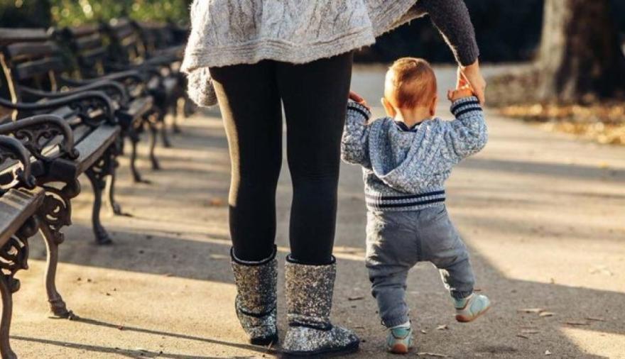 Criar a un hijo costó hasta casi $700 mil en julio y aumentó más que la inflación