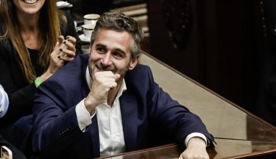 Achával toma ventaja y agita la interna del peronismo bonaerense