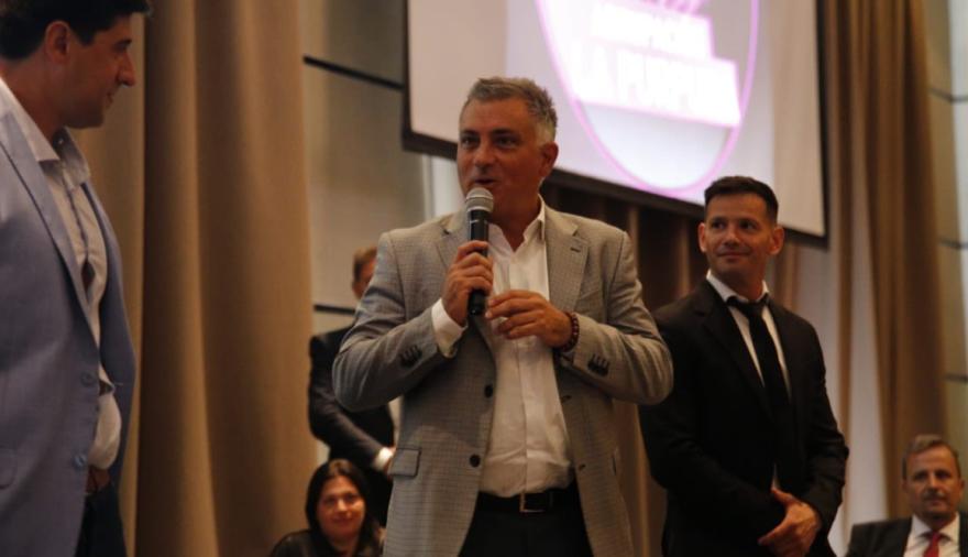 Pareja reflotó la idea de eliminar el Senado Bonaerense