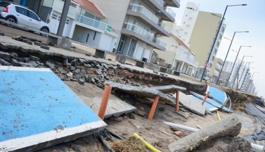 El mar volvió a golpear Monte Hermoso y reabrió el debate sobre cómo defender la costa