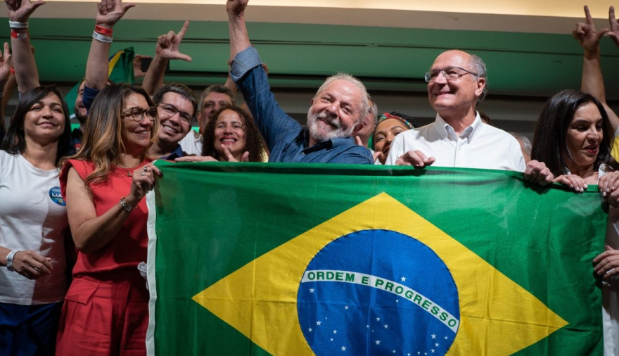 El peronismo festejó la reelección de Lula y la leyó como una señal para 2027