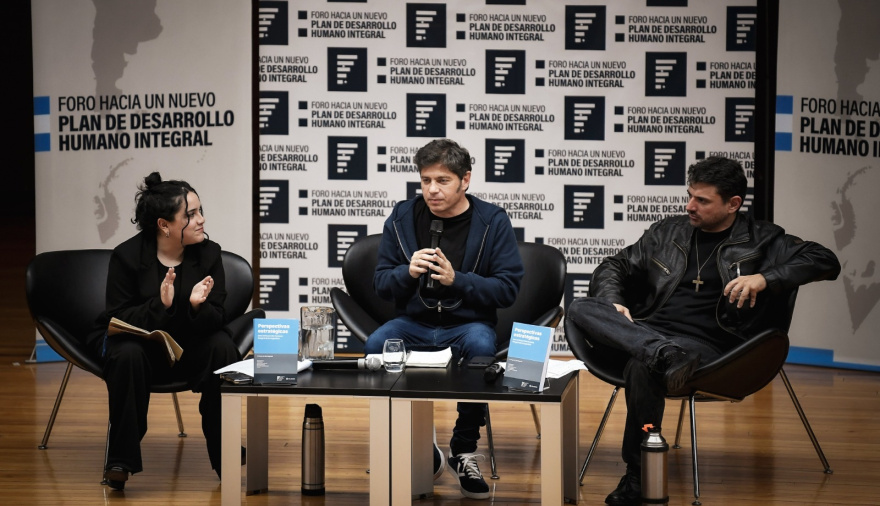 “No los convoco a una interna”: Kicillof llamó a construir una alternativa a Milei junto a Grabois