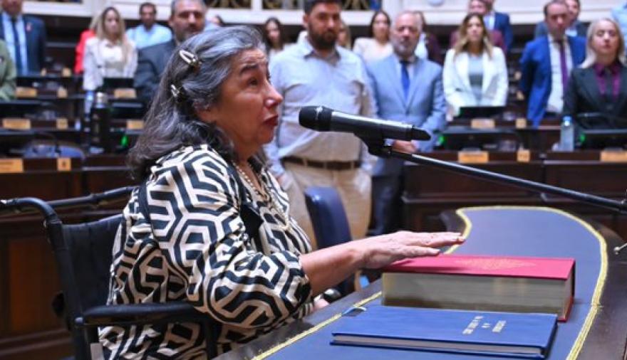 Pareja gana otra banca en Diputados y deja a Píparo sin representación propia