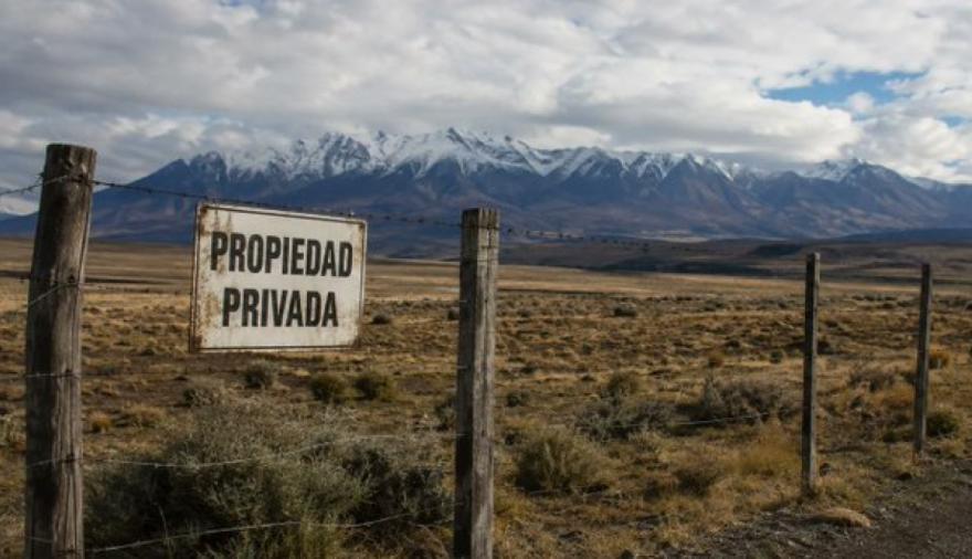 La oposición va contra el DNU 70 y prepara una sesión clave