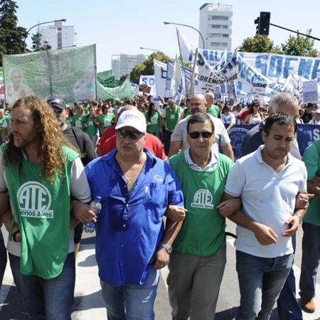 Estatales y el gobierno bonaerense mantendrán la primer reunión paritaria