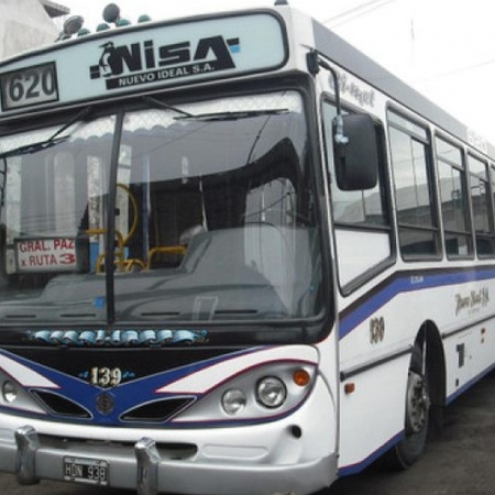 Paran líneas de colectivos del oeste bonaerense